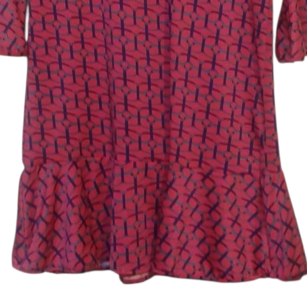 Buckhead Betties - NWT, Maze Runner Mandy Poly-Knit Shift Dress, Ruffled Bottom - Picture 7 of 11